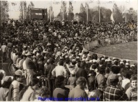 1979 la foule à J.Laville : gradins virage Ouest