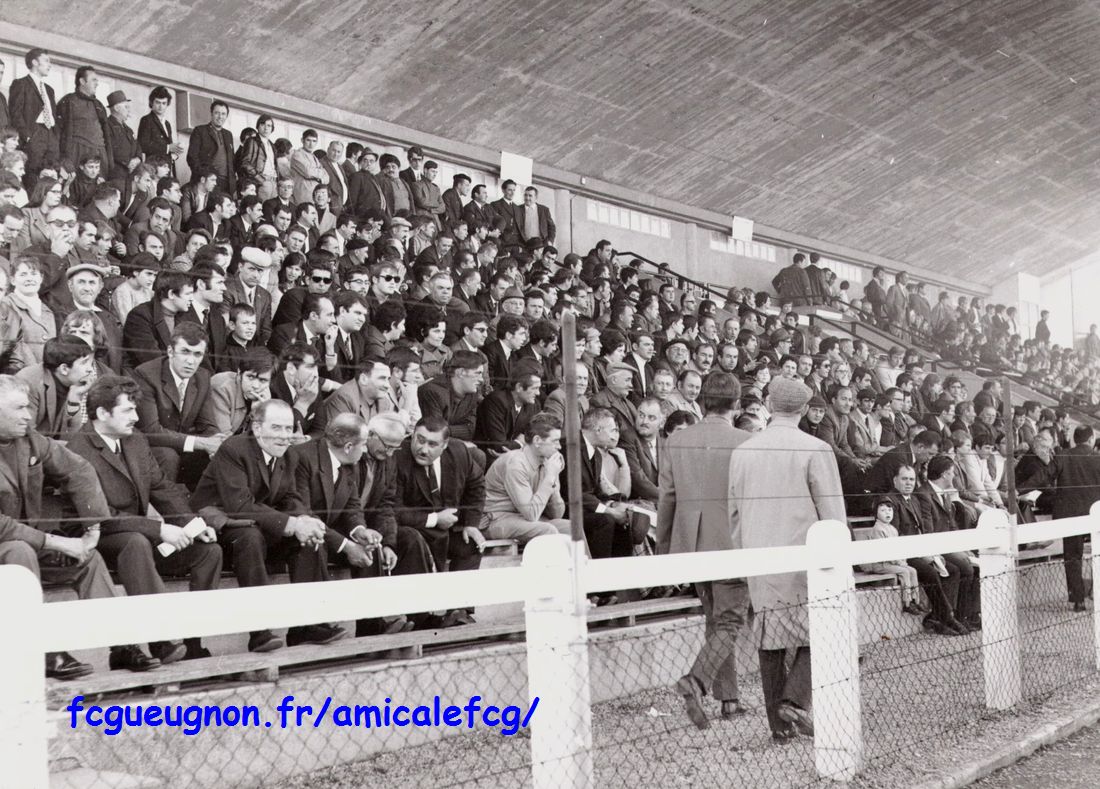 Début des années 70 Tribune A