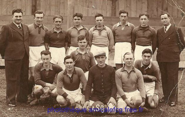 1938-39 Equipe de l'AS GUEUGNON