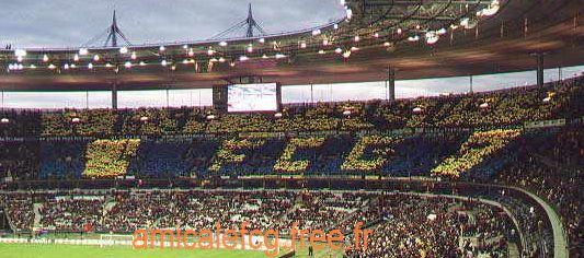 2000 Superbe Tifo au Stade de France