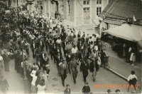 1947 Le défilé des Champions de France